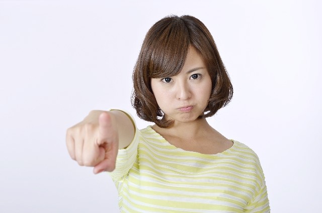手のしびれの原因や症状!病院は何科に行けばいいの?